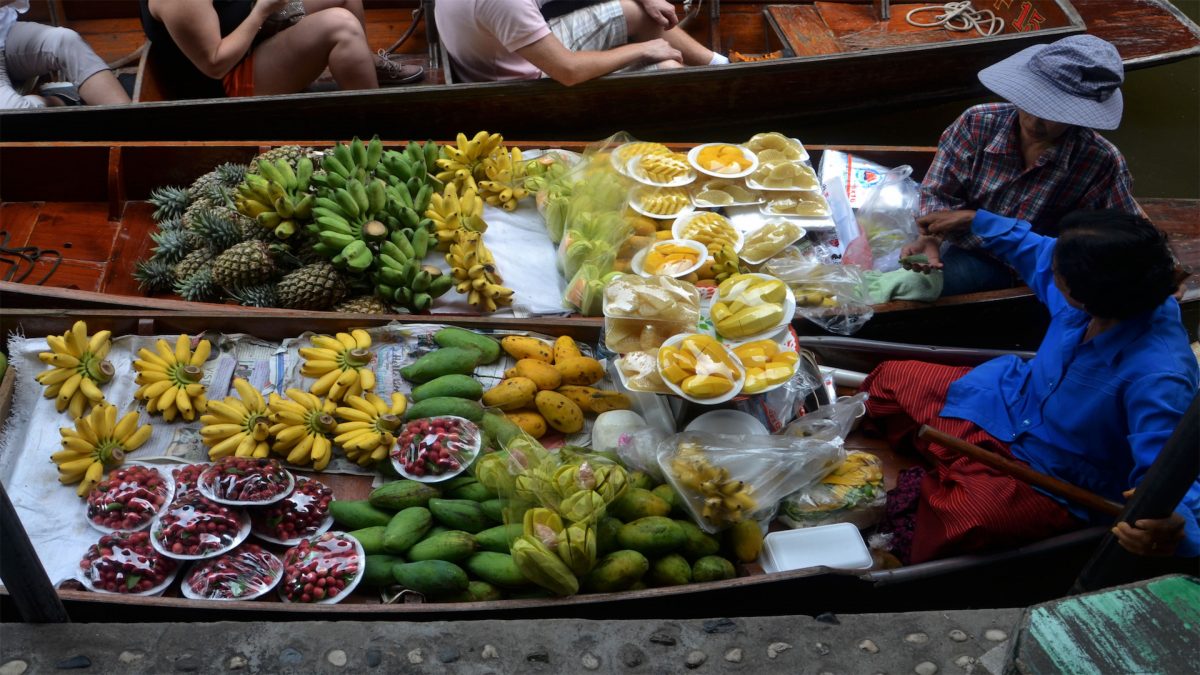 Visiting off-the-beaten-track floating markets in Bangkok