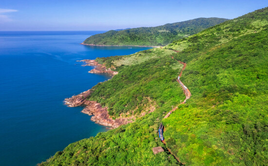 Hai Van Pass, Hue train