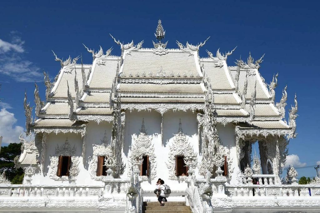 Chiang Rai white temple