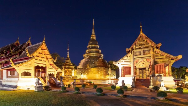 temple in Chiang Mai at night