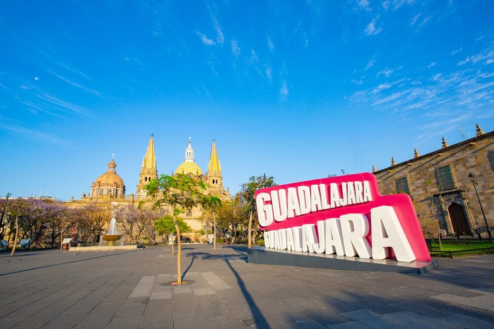 How to Navigate Transportation in Guadalajara, Mexico